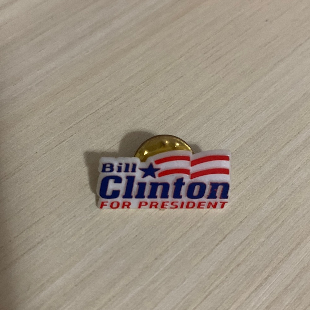 Vintage 1990s Bill Clinton For President Lapel Pin